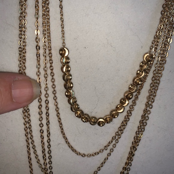 Woman multi layered chain necklace - Picture 5 of 6
